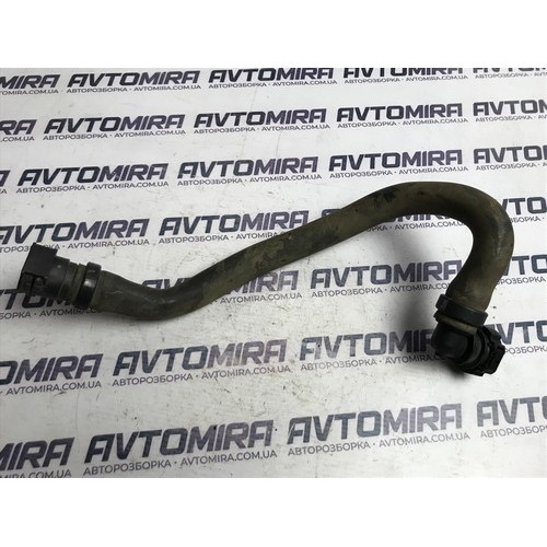 Патрубок охолодження Peugeot 308 1.6BlueHDI 2013-2021 9803986980